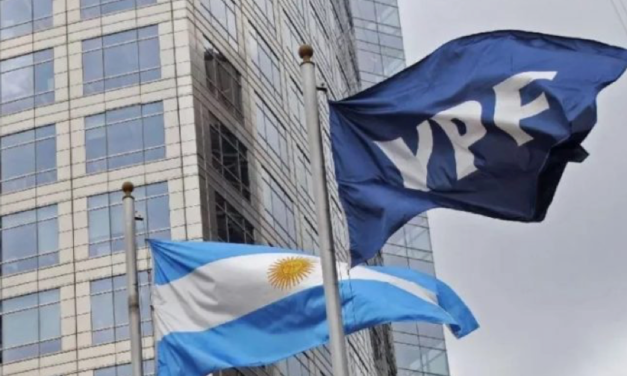 YPF celebró 101 años