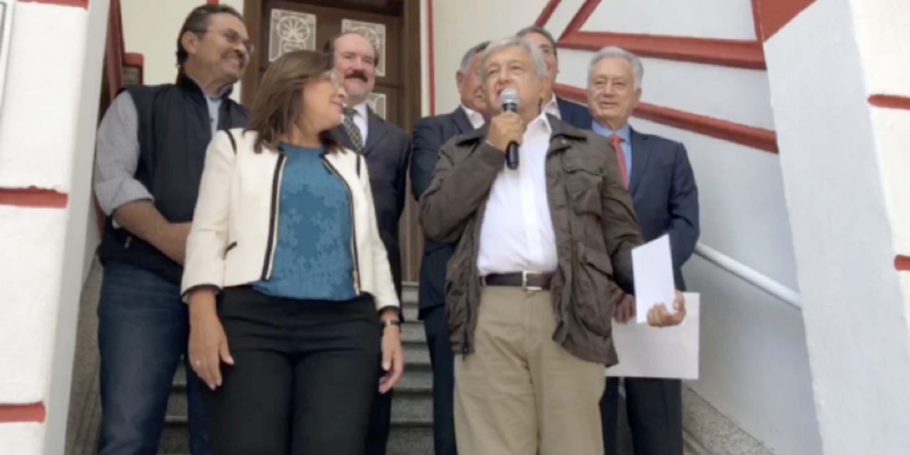 Andrés Manuel López Obrador nombra a Octavio Romero en Pemex y a Manuel Bartlett en la CFE