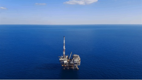 Eni y Lukoil se asocian para explorar costafuera en México