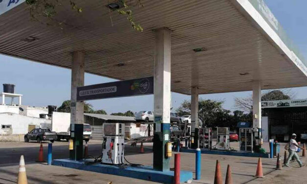 Aumenta consumo de gasolina extra en Colombia