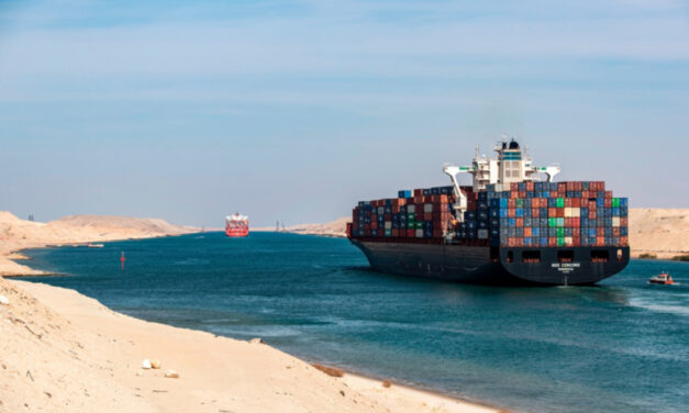 El Canal de Suez bloqueado por el Ever Given