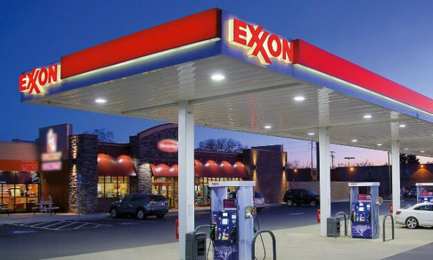 Los precios de la gasolina se disparan en Estados Unidos