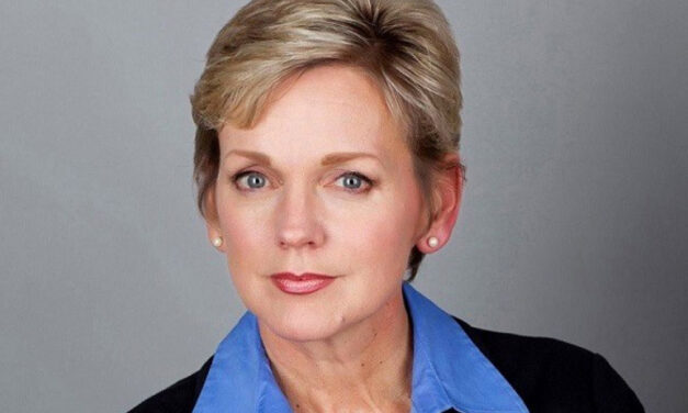 “Como muchos de ustedes, estoy conmocionada  y furiosa por lo que estoy viendo”