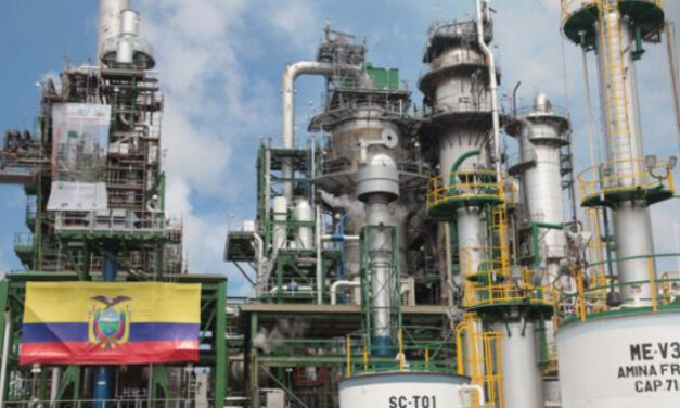 Ecuador busca socio para modernizar refinería de Esmeraldas