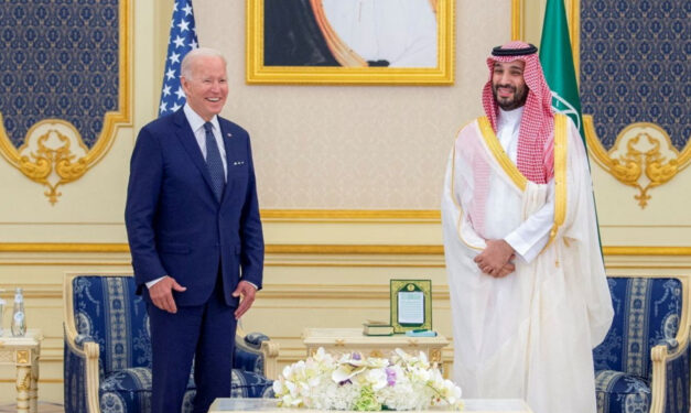 Biden se fue de Arabia Saudita  “con las manos vacías”