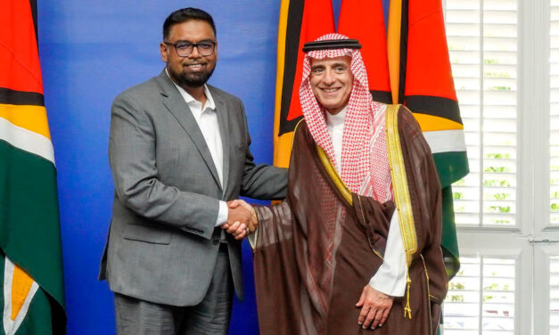 Guyana está invitando a Arabia Saudita a invertir ahora que es más barato