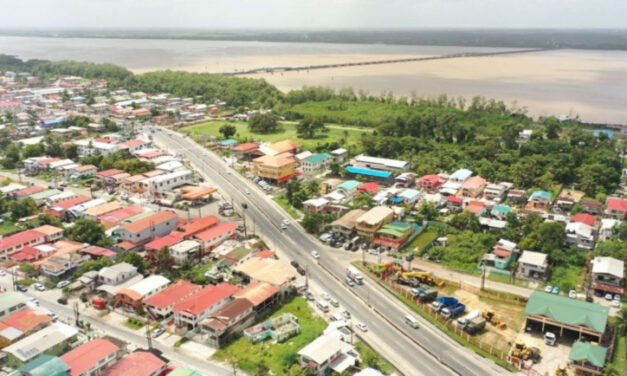 Guyana recibe préstamo del BID de 115 $MM para mejorar la vialidad