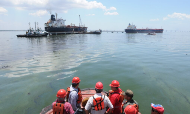Chevron inicia exportación de petróleo desde Venezuela