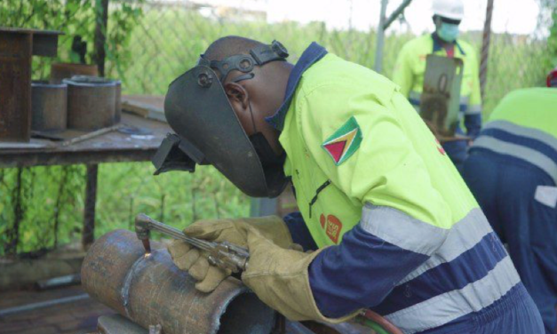 El auge económico de Guyana  y el mercado laboral