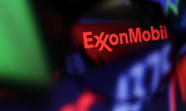 ExxonMobil y Apple en extremos opuestos del valor de mercado en el 2022