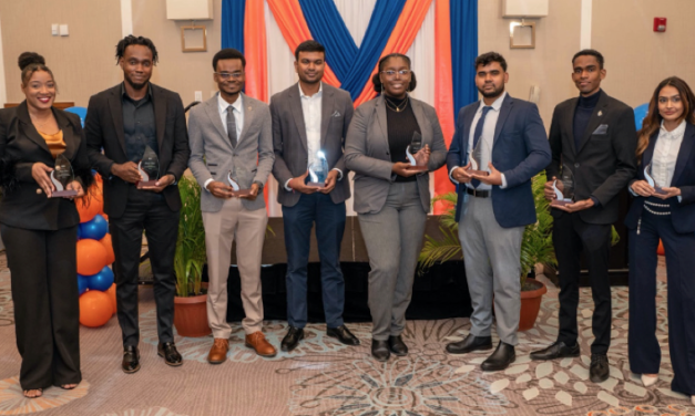 Ocho ingenieros guyaneses completan su capacitación