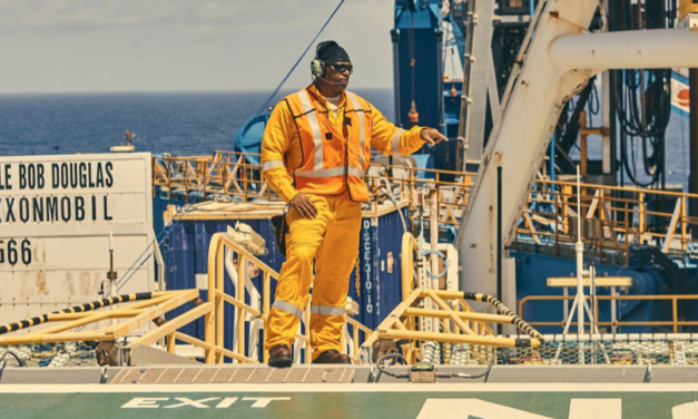 Política migratoria petrolera de Guyana