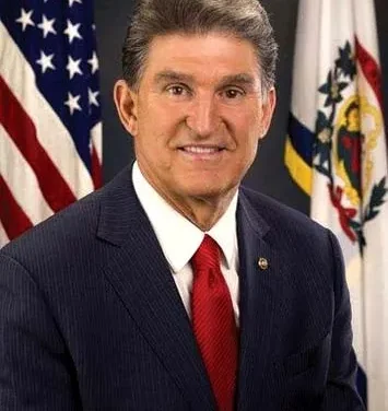 Manchin se declara independiente