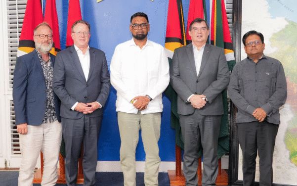 Puerto de aguas profundas en Guyana