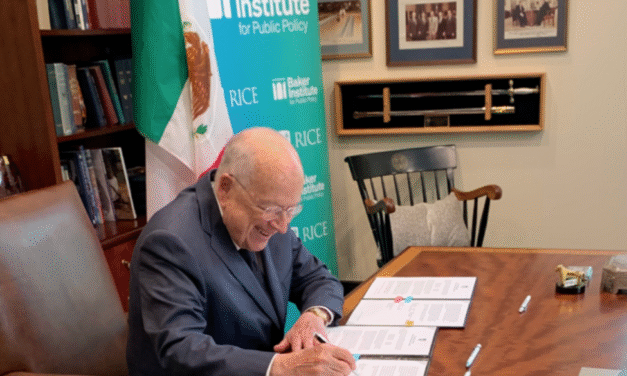 Instituto Baker de Políticas Públicas  recibe histórico donativo