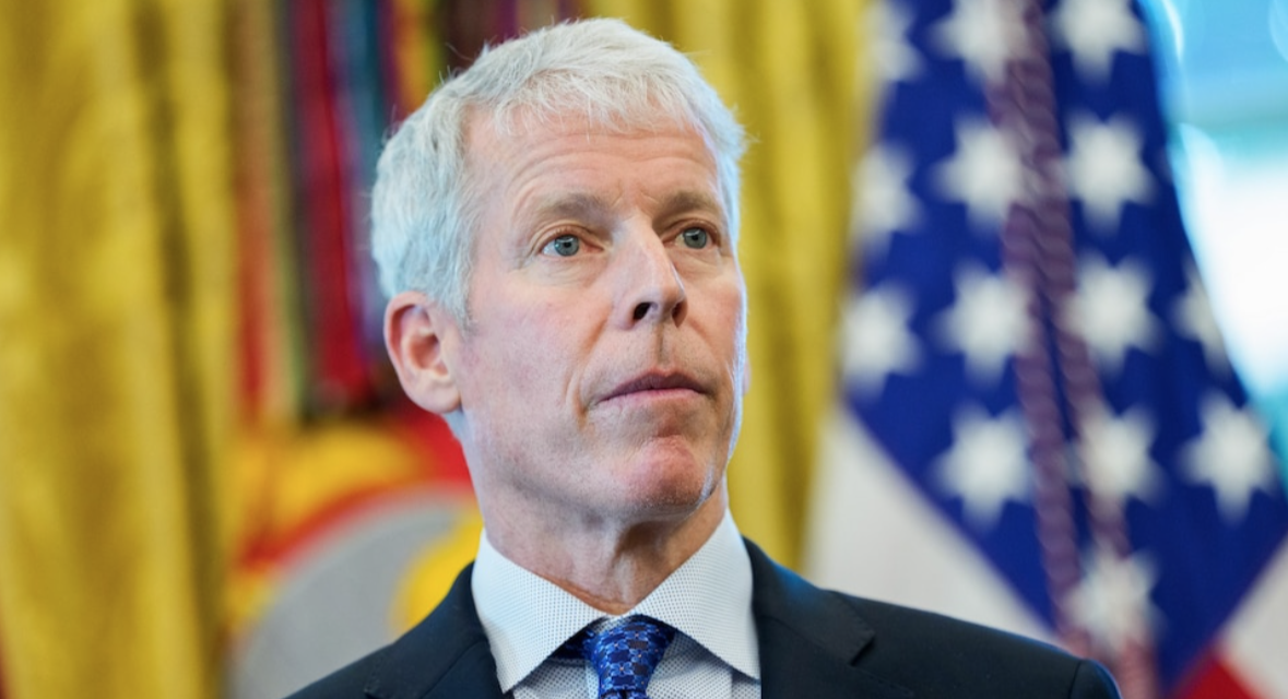 Chris Wright va a Venezuela