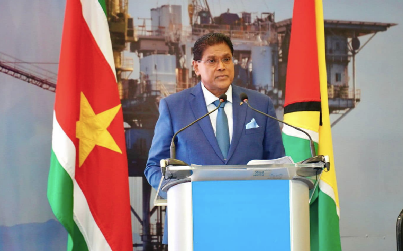 Murió Chandrikapersad Santokhi