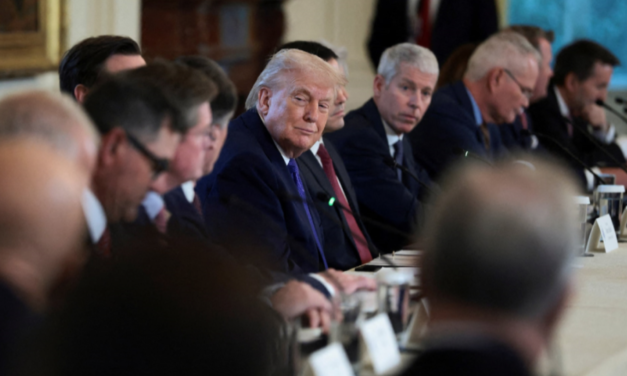 Trump se reunió con ejecutivos petroleros