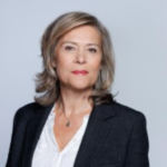 TotalEnergies  promueve a Emmanuelle Guégan