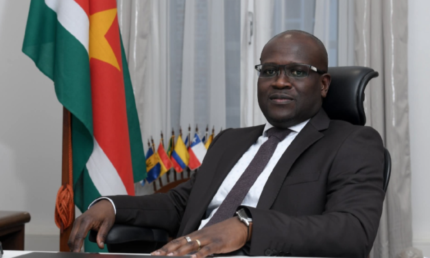 Surinam el contenido local es clave